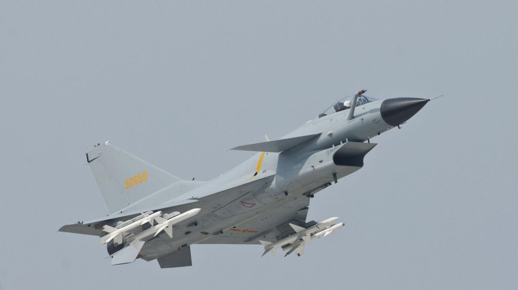 a chinese j10 aircraft flying in the sky